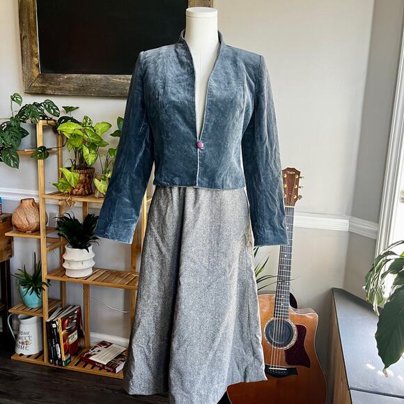 Vintage 60s Heritage Blue Gray Velvet Jacket Wool Skirt Set Size 4 Small - Picture 1 of 9